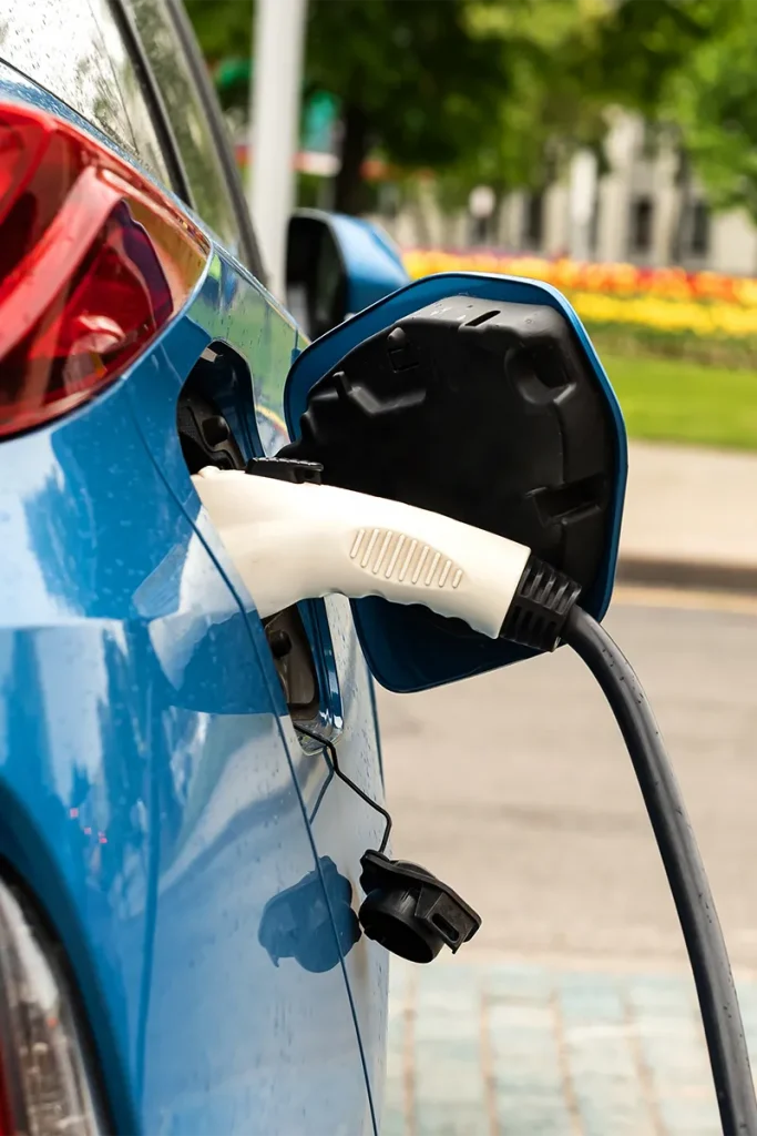 Pourquoi installer une borne de recharge pour voiture électrique